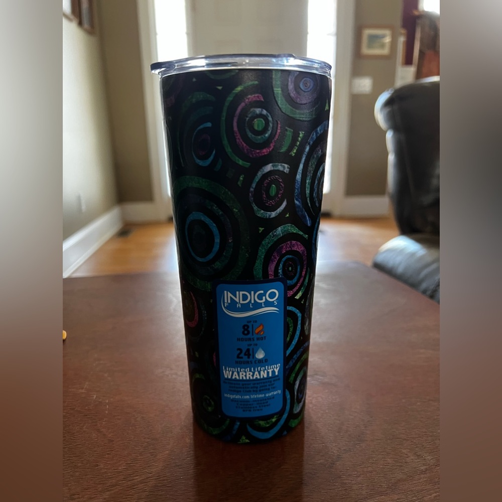 Indigo Falls® Circles 24 oz. Insulated Tumbler with Lid NEW
